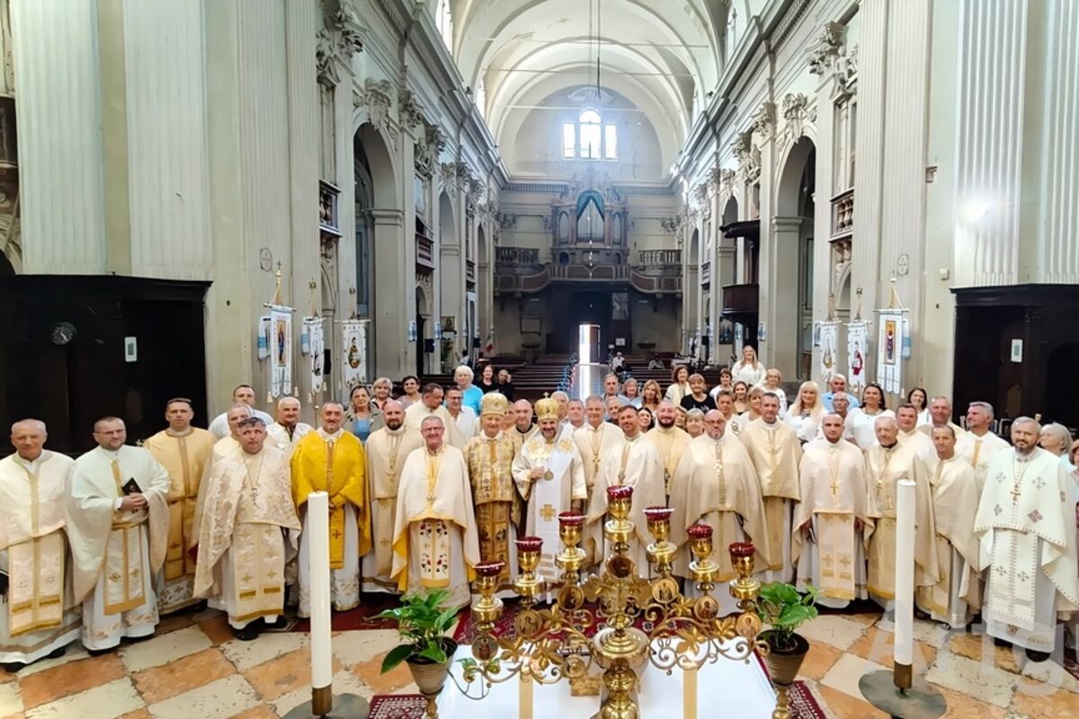 A Reggio Emilia celebrato il 60 ° compleanno di Rev. Don Mykhailo Khromianchuk