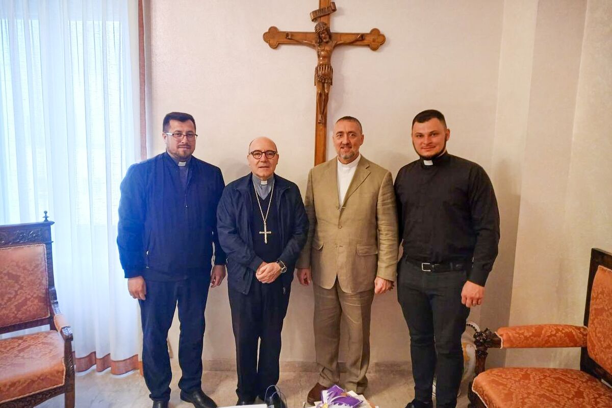 Incontro dei rappresentanti dell’Esarcato Apostolico con il Vescovo di Benevento: una nuova fase di servizio per la comunità ucraina locale