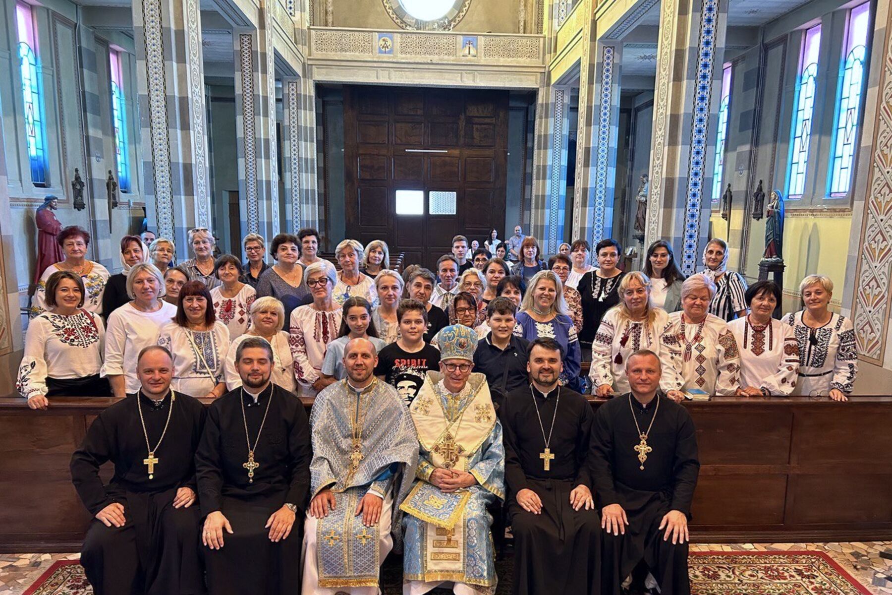 «Nel nostro popolo la venerazione del «Patrocinio della Santa Madre di Dio» è tesa da un filo d’oro dai tempi principeschi fino ai giorni nostri» ha detto l’Esarca Apostolico a Fano e Rimini