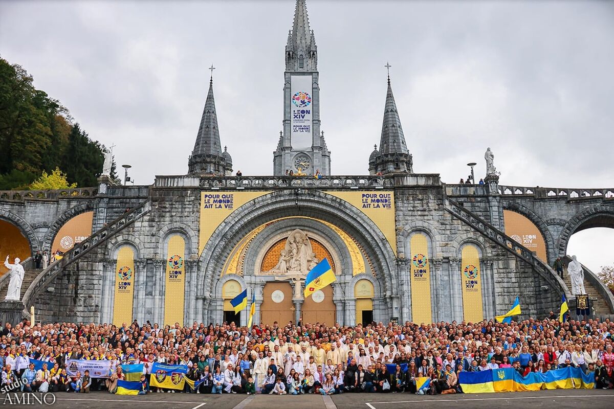 Вірні Апостольського Екзархату взяли участь у міжнародній прощі до Люрда