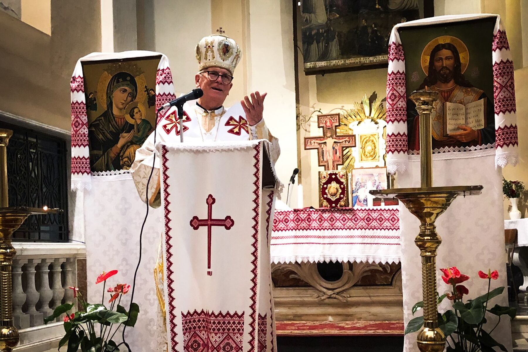 Владика Діонісій побував у К’яварі з душпастирським візитом