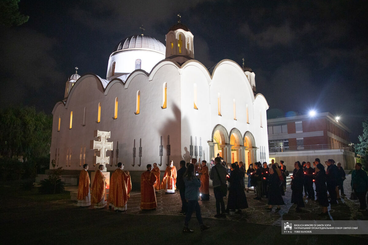 L’Esarca Apostolico ha presieduto la Divina Liturgia per la pace in Ucraina e nel mondo nella Basilica di Santa Sofia a Roma