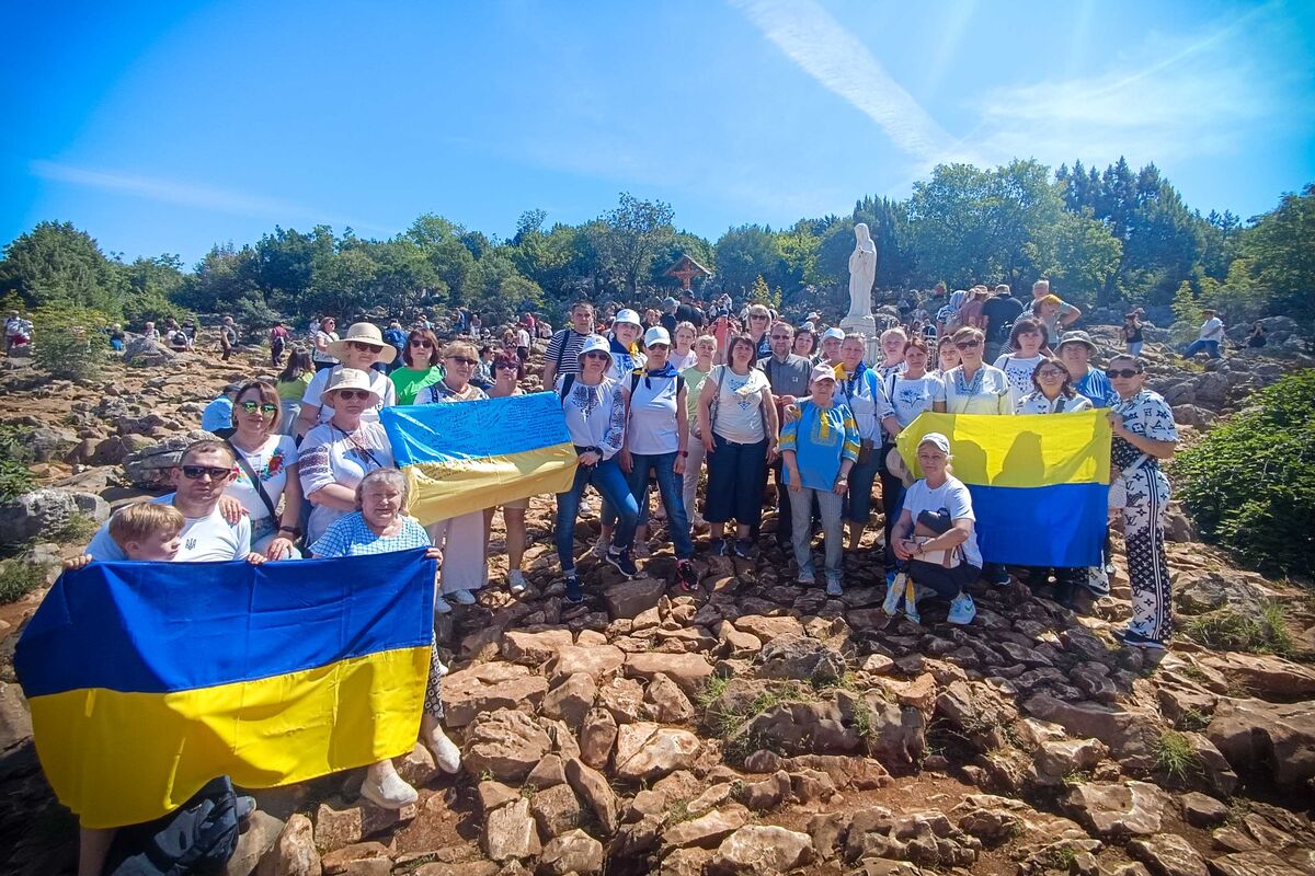 У Меджугор’є українські паломники з м. Бергамо молилися за мир в Україні