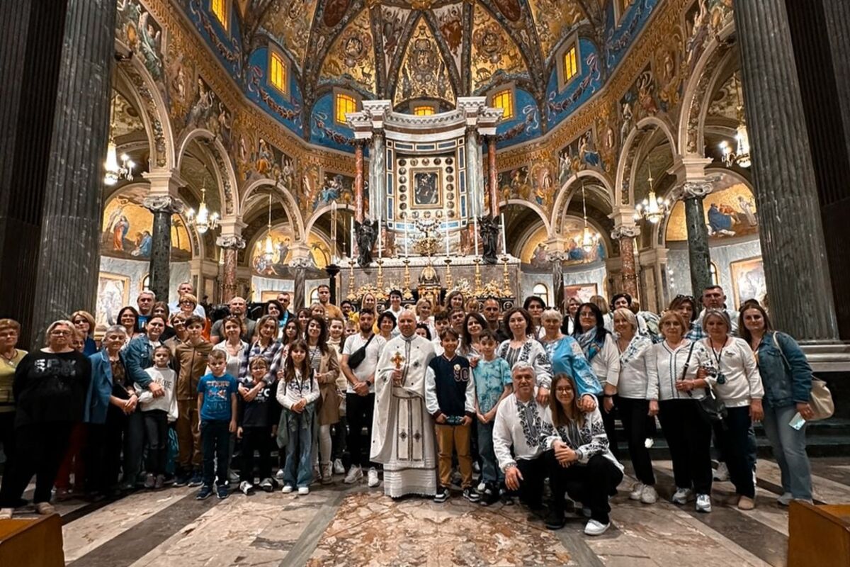 Відбулося паломництво церковної громади о. Іскія до Чудотворної ікони Матері Божої в Помпеях