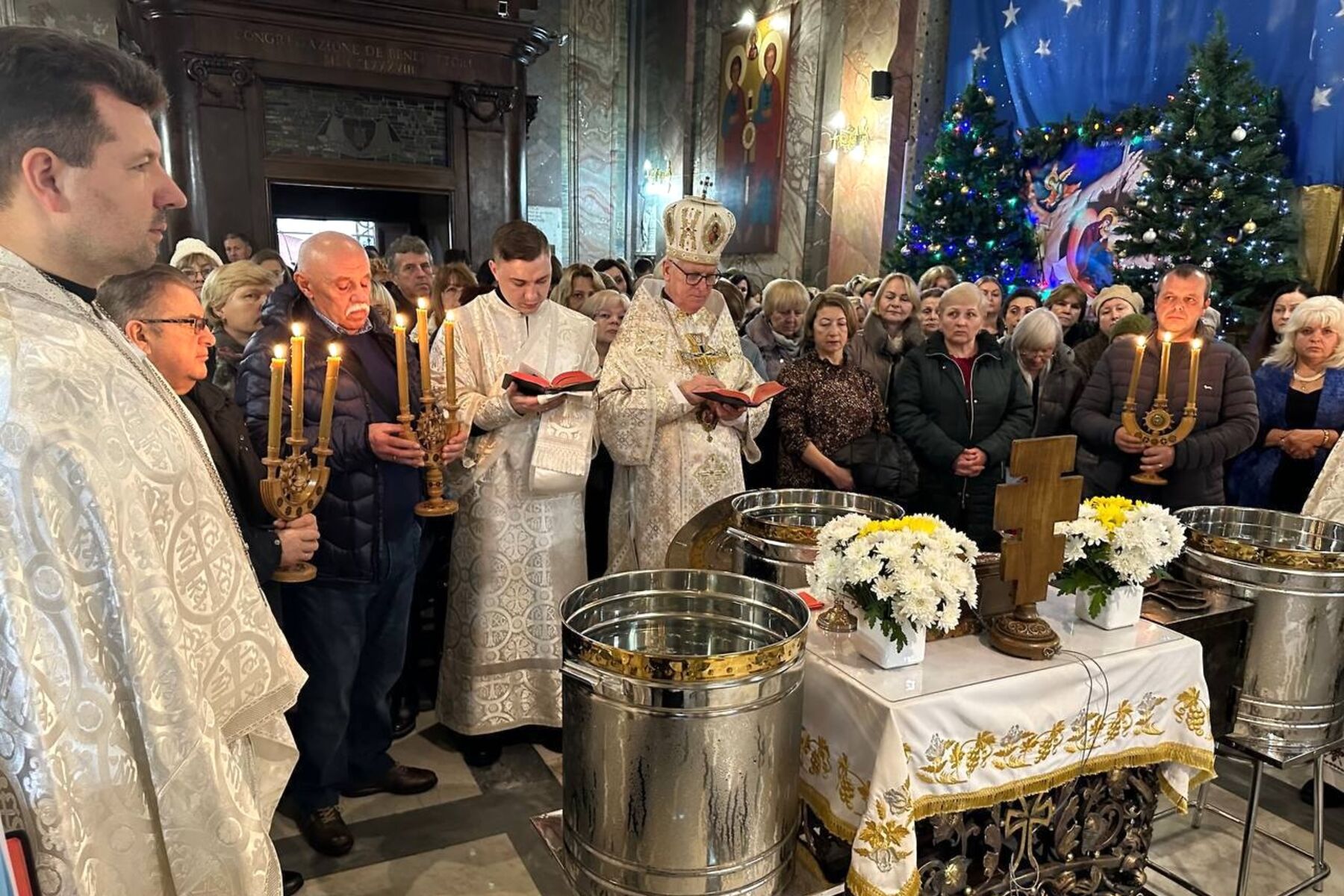 У день празника Богоявління у Катедральному храмі відбулись святкові богослужіння 